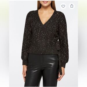 Violets & roses new with tags sweater large. Wrap front style. Diantha